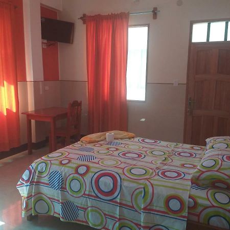Hotel Tacuaral Руренабаке Екстериор снимка